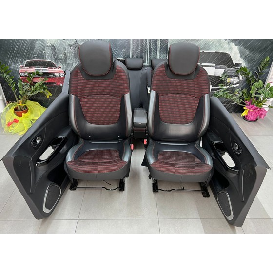 TAPPEZZERIA COMPLETA RENAULT Captur con pannelli