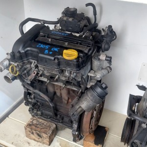 Motore Operl Corsa - Agila  1.0 cc benzina tre cilindriZ10XEP