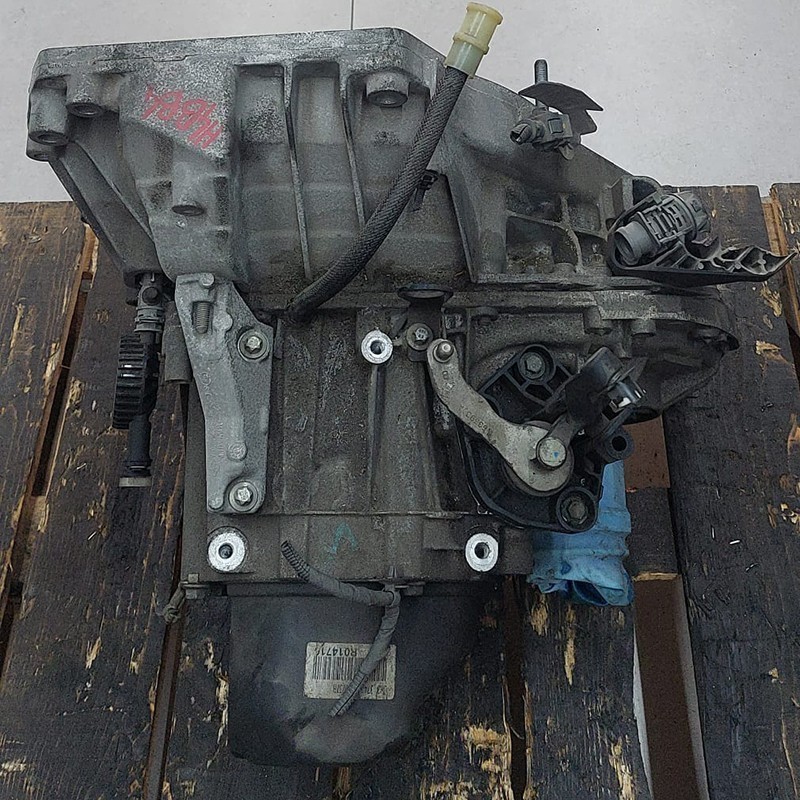CAMBIO Renault Clio 900 Turbo Benzina