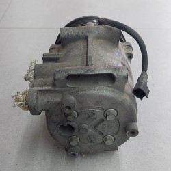 Compressore aria condizionata  ford fiesta 1999, 1.4 benzina 16v, FHA 8V5119D629DF